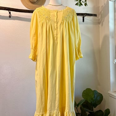 Vintage Yellow Floral Embellished Nighty Sleep Dress Cottage Size XL The Paragon 