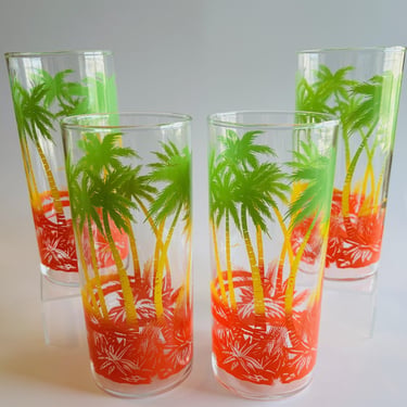 Vintage Tropical Palm Tree Glasses Set of 4, Retro Island Tiki Tumblers, 1970s Summer Drinkware, Colorful Beach Bar Glasses 
