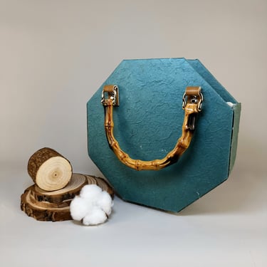 Handcrafted Lake Green Tote: A Unique and Elegant Bag for Eco-Friendly Summer Style and Holidays 