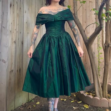 Vintage 1980’s Green Taffeta Gunne Sax Dress 