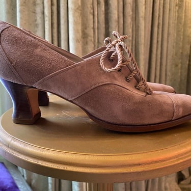 vintage 1980s tan suede granny shoes victorian louis heel lace up saks fifth 8 