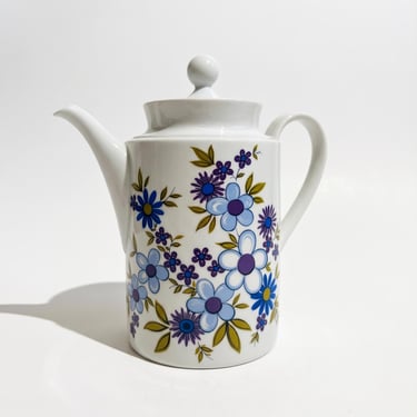 Mid Century Bavarian Porcelain Teapot with Blue Floral Design - Made by Schumann - Arzberg, Germany 1960s 