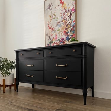 Vintage Mid Century Modern Dresser Credenza *Local Pick Up Only 