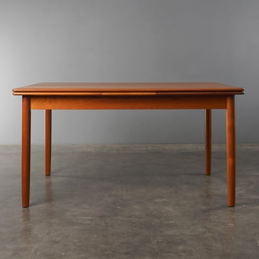 Compact Danish Modern Teak Dining Table with Extension Leaves, Mid Century Scandinavian 