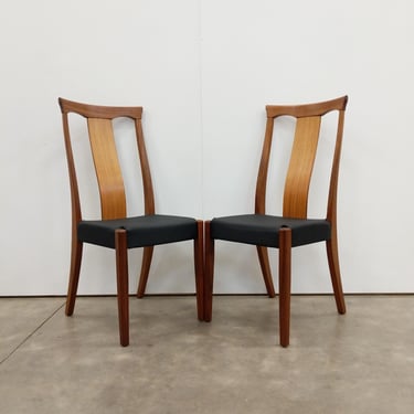 Pair of Vintage Mid Century Modern Dining Chairs 