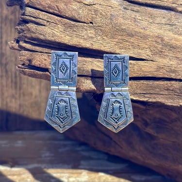 NAVAJO VINTAGE Clip On Sterling Silver Earrings | Native American Hand Stamped | Southwestern Jewelry 
