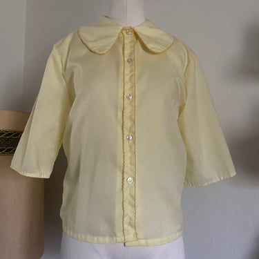 Vintage 60s Cotton Pale Yellow Short Sleeve Blouse Peter Pan Collar; 70s Spring Pastel Dog Ear Dagger Collar with Trim Cotton Blouse M L 