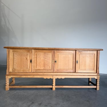 Mid Century Danish Oak Henning Kjaernulf Style Credenza Sideboard - Shipping Not Free, Msg For Estimate 