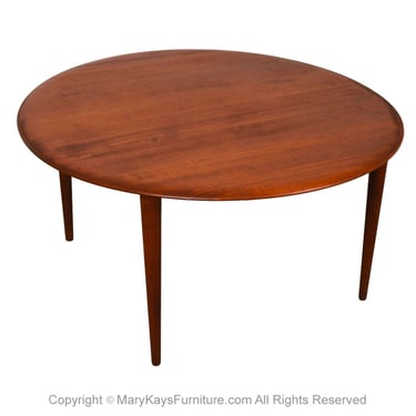 Teak Midcentury Round Coffee Table Peter Hvidt & Orla Molgaard-Nielsen for France & Son