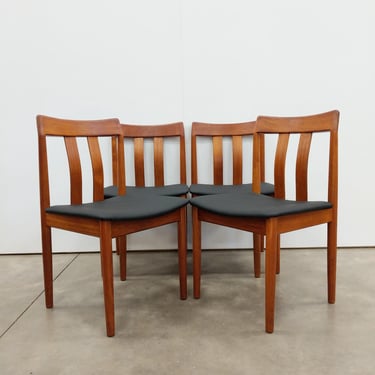 Set of 4 Vintage Vamdrup Stolefabrik Danish Modern Teak Dining Chairs 
