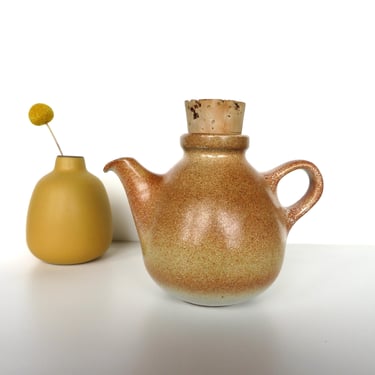 Heath Ceramics Small Teapot, 16oz Edith Heath Corked Tea Pot 