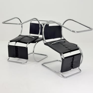 Set of 4 Bauhaus Mid-Century Modern Mies van der Rohe MR 10 black leather Chairs 1980s Italy 