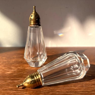 Vintage Cut Crystal Salt Pepper Shakers w Gold Tone Metal Cap | Kitchen Dining Spice Serving | Art Deco Diamond Table Centerpiece | Set of 2 