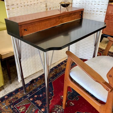 Appropriated American of Martinsville Writing Desk