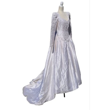 1980's Sequenced Wedding Dress Long Sleeve Sweetheart Train Satin White Size 6/8 