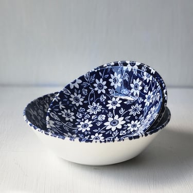 Johnson Bros Country Cupboard bowls berry and cereal blue and white florals set of three 