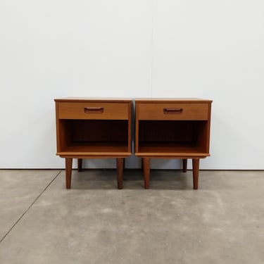 Pair of Vintage Danish Modern Teak Nightstands 