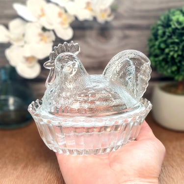 Crystal Clear Glass Rooster Hen on Nest Chicken Candy Dish, Vintage Style Farmhouse Kitchen Decor, Depression Style Glass, Jewelry Box 