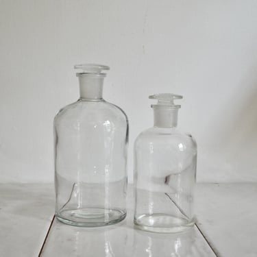 vintage pyrex glass apothecary jars / lidded storage containers / science glass decor 