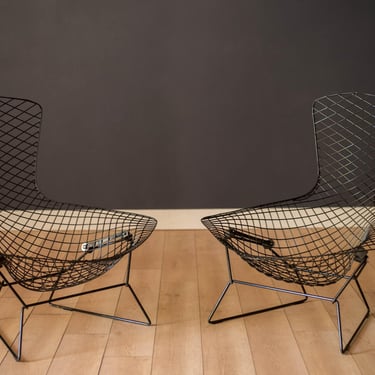 Vintage Pair of Black Bird Lounge Chairs by Harry Bertoia for Knoll Associates 