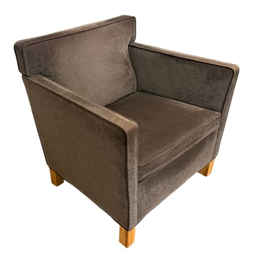 Krefeld Lounge | Club Chairs by Ludwig Mies van der Rohe | Knoll Studios c. 2015