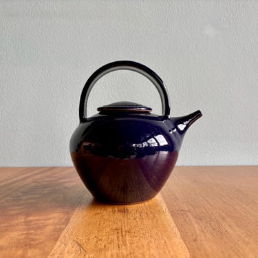 Vintage Tom Coleman ceramic teapot / signed PNW pottery teapot in cobalt blue 