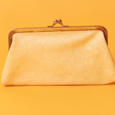 60s Beige Textured Cream Kiss Lock Frame Clutch Purse Vintage 1960s Minimal Structured Evening Purse 