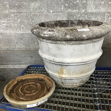 Large Concrete Garden Planter (Seattle)
