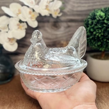 Glass Hen on Nest Chicken Candy Dish - Vintage Style Farmhouse Kitchen Decor, Depression Style, Jewelry Box, Cookie Jar 