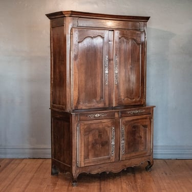 1820's French Louis XV Style Hand Carved Walnut Tall Regional Deux Corps Buffet w/ Marquetry Details Throughout