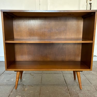 Paul Mccobb vintage mid century small maple book shelf cabinet walnut brown on tapered legs 
