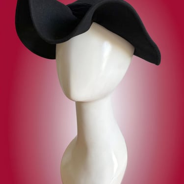 vintage 1940s black wool Avant Garde sculptural asymmetric statement hat 
