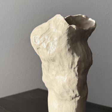 Contemporary Sculptural Vase | Organic Flow | Zen Vibe Porcelain Vase | Handbuild HomeDecor 