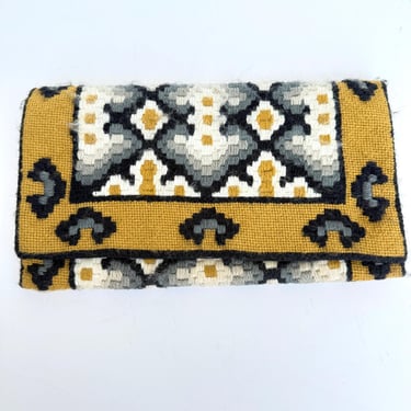 Vintage Embroidered Needlepoint Clutch, Handmade Boho Woven Nandbag, Earthtone Handbag, Hippie Clutch, Envelope Bag, Ethiic Clutch Retro 