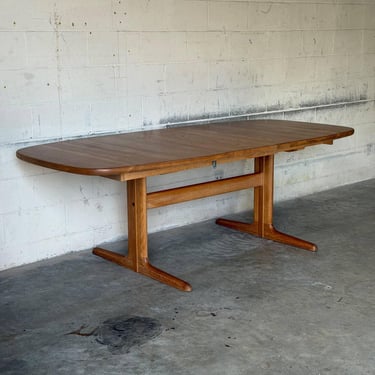 Skovby Extendable Dining Table with 1 Leaf Danish Mid-Century Modern 1960s 