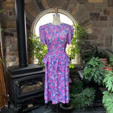 Vintage 1970s 1980s Purple Floral Silky Knit Dress with Flounce Tabby of California 