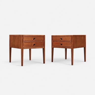 Pair of Mid Century Modern Walnut Night Stands by American of Martinsville, c.1960’s 