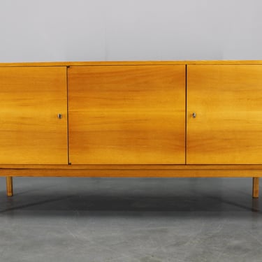 Mid Century Modern Maple Sideboard, Czechoslovakia 1960s, Vintage High Gloss Credenza, Minimalist Buffet Cabinet, Long Storage Console 