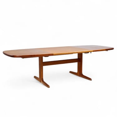 Skovby Mid Century Teak Hidden Leaf Dining Table with 2 Leaves - mcm 