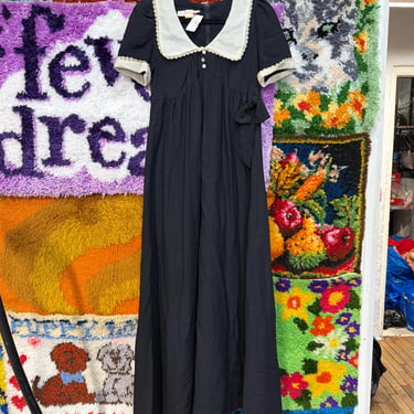 Vintage 70s black Peter Pan collar empire waist maxi dress / small 