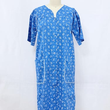 Vintage Floral Housecoat or Duster | Blue and White Snap Front with Pockets | Size Medium 