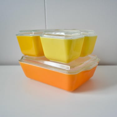Vintage Mid Century Pyrex Citrus Yellow Orange Complete Fridgies Set With Lids. Vintage Glassware Containers. 1950 Refrigerator Storage 
