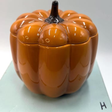 IOB Discontinued PartyLite Ceramic Pumpkin, Jar with Lid, Halloween Collectible, P9971 
