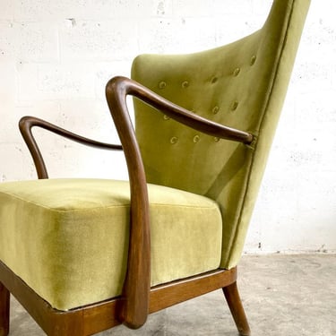 Scandinavian Modern Alfred Christensen Lounge Chair 