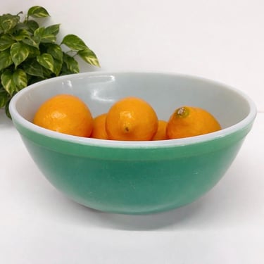 Vintage Pyrex Mixing Bowl Retro 1940s Farmhouse + Primary Colors (Green) + 403 + 1.5 Quart Size + Ceramic + Kitchen Storage + Serving Decor 