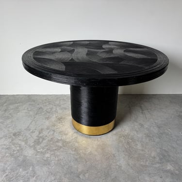 1970s Gabriella Crespi–Style Black Painted Pencil Reed Rattan Round Dining Table with Brass Base 