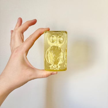 Vintage Blenko  Yellow Glass Owl Paperweight 