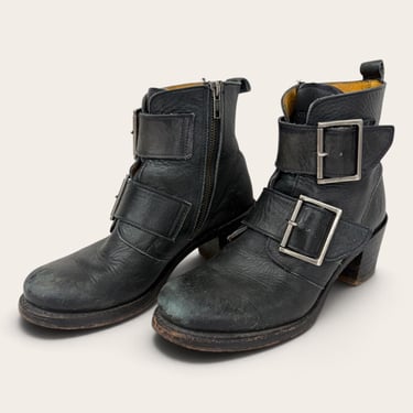 Vintage Frye Sabrina Black Leather Double Buckle Ankle Boots 2000s Retro Womens Size 8M + Black Leather + Side Zipper + 2.5