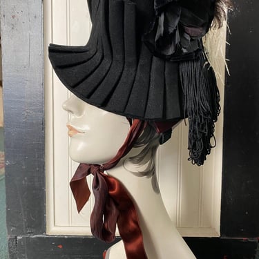 vintage 1930s howard hodge toque hat, 30s plated hat with feathers, ostrich 