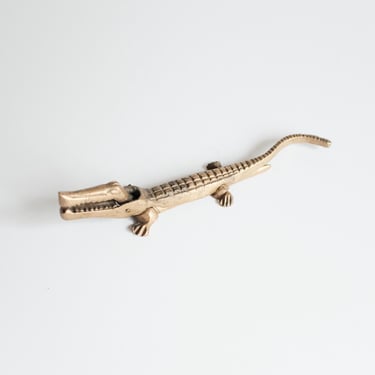 Brass Alligator nut cracker / Hollywood regency / Brass Animal / MCM Home Decor 